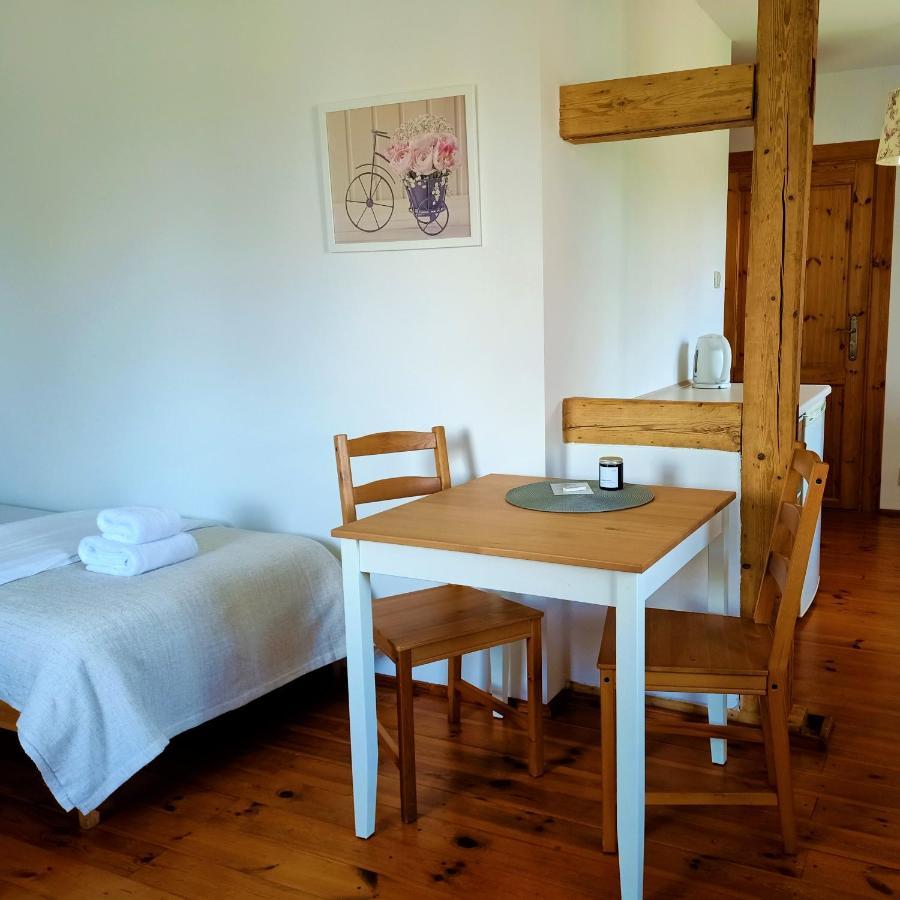 Appartement Dom Nad Potokiem à Proszowa Extérieur photo