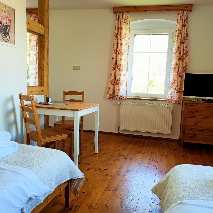 Appartement Dom Nad Potokiem à Proszowa Extérieur photo